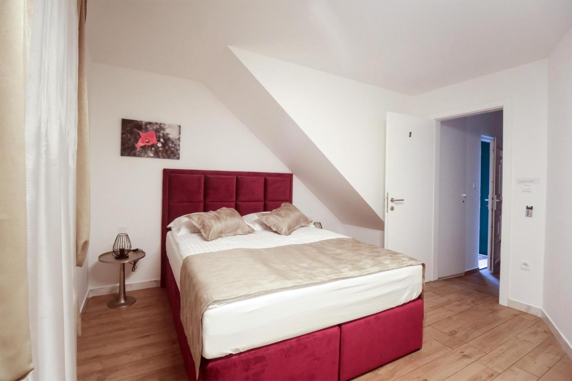 Guesthouse Bepa Split Exterior foto